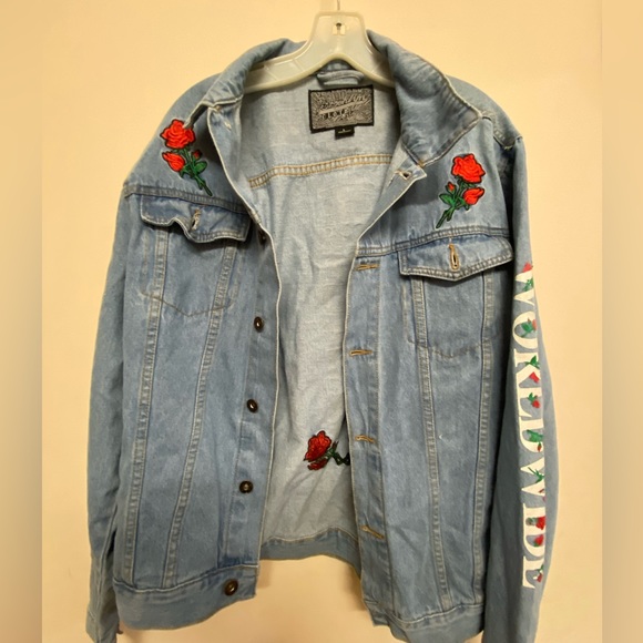 Jean jacket with Design - Picture 1 of 3